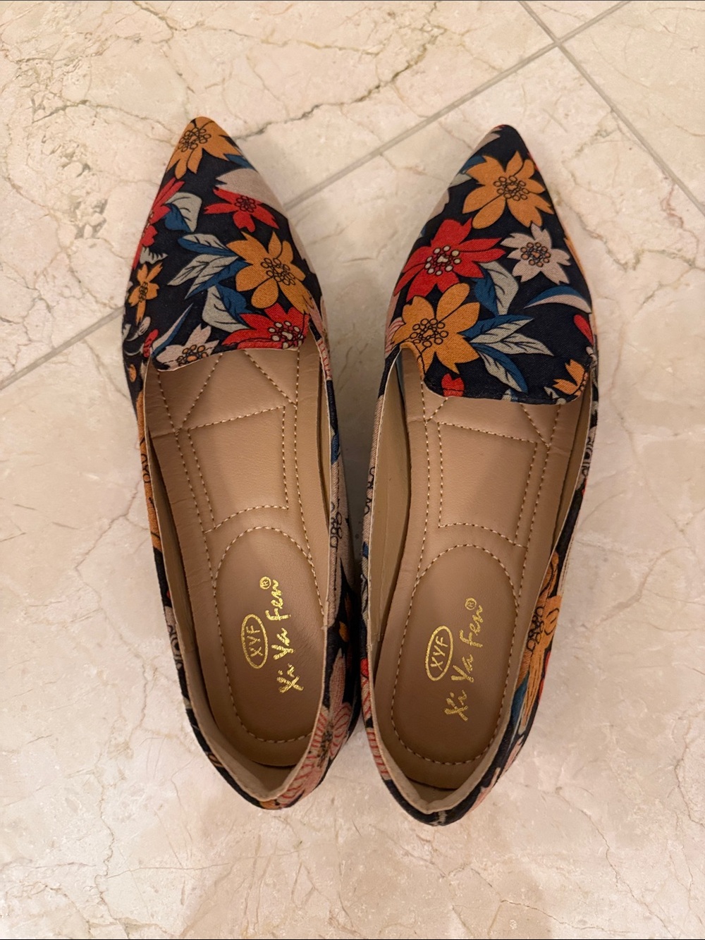 Women’s Floral Pointed-Toe Flats - Navy Multi
